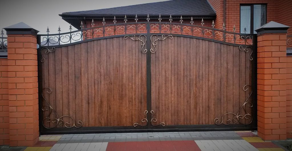 Купить простые ворота для дома: советы по выбору, установке и уходу в Печоре от 32615 руб | ВоротМастер-Пчр