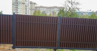 Купить распашные ворота из штакетника Печора, цена от 2701 руб.